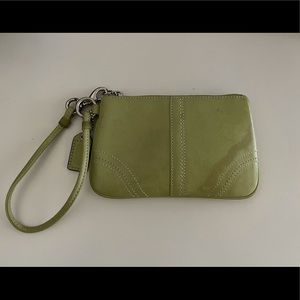 ‼️FINAL PRICE‼️Coach Wristlet